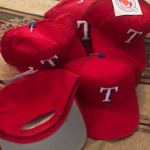 Baseball caps - Picture 3 of 3